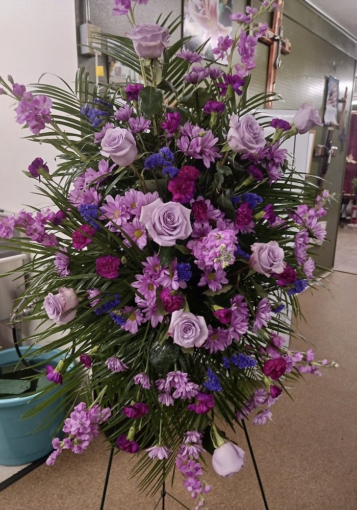 Lavender Grace Standing Easel
